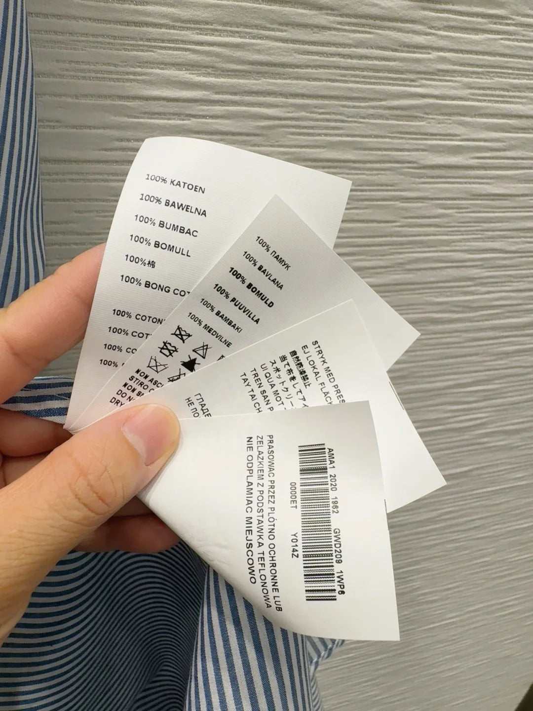 The 2025 new striped dress is a classic series that makes you look fairer and slimmer when worn, exuding a cool and stylish vibe