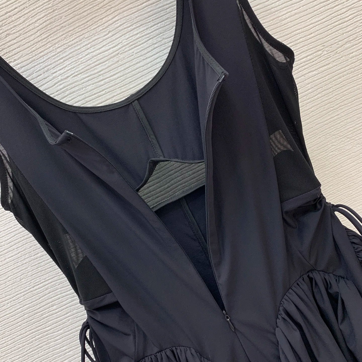 2025 New Mesh Splicing with Drawstring on Both Sides, Puffy Skirt Skirt, Shrinking Waist, Slimming Strap Tank 7