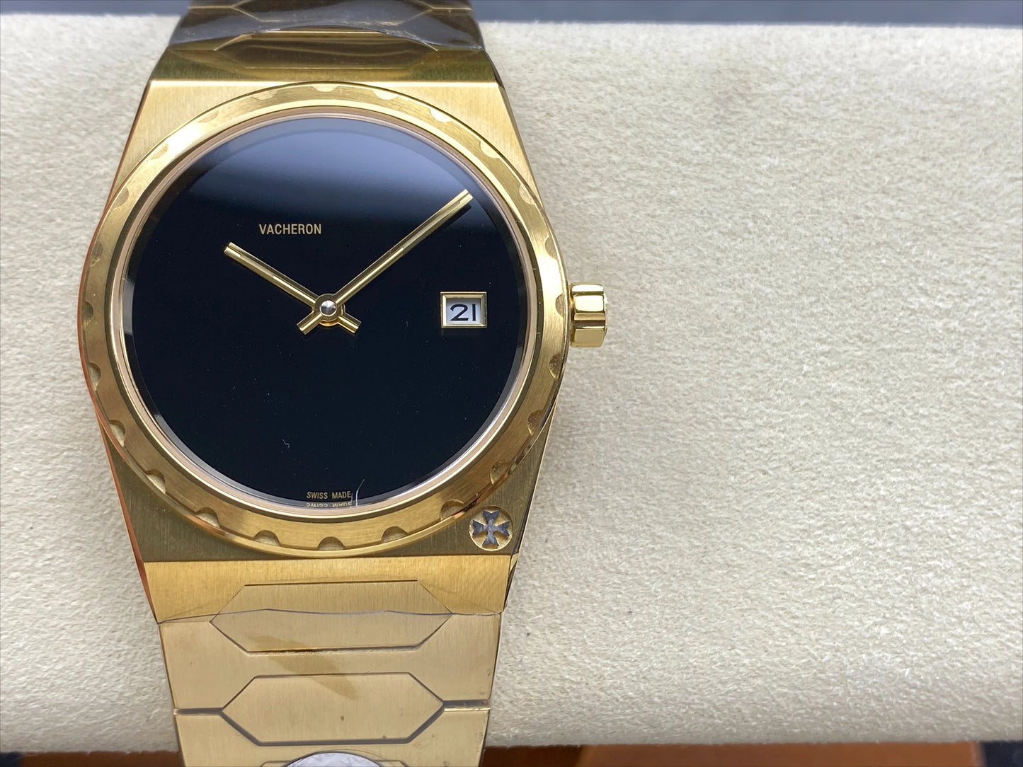 New Top Brand Reissue Watch with Versatile Case and Moon Phase Design for Men